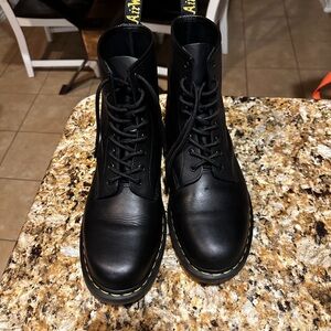 Dr. Martens Black Leather Men's Boots size 13 mens lightly used